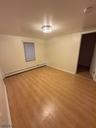 Alyea#2 Bedroom1