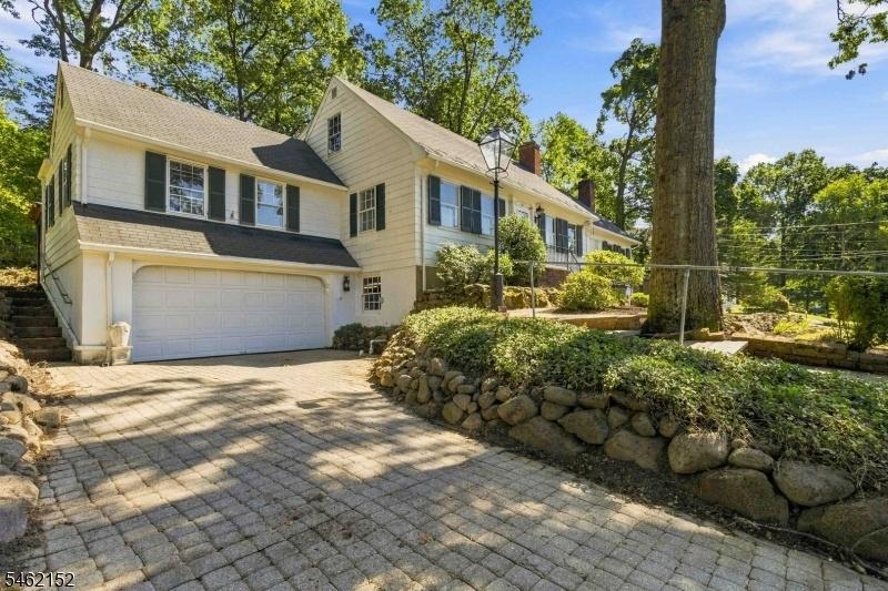 Paver Driveway / Garage