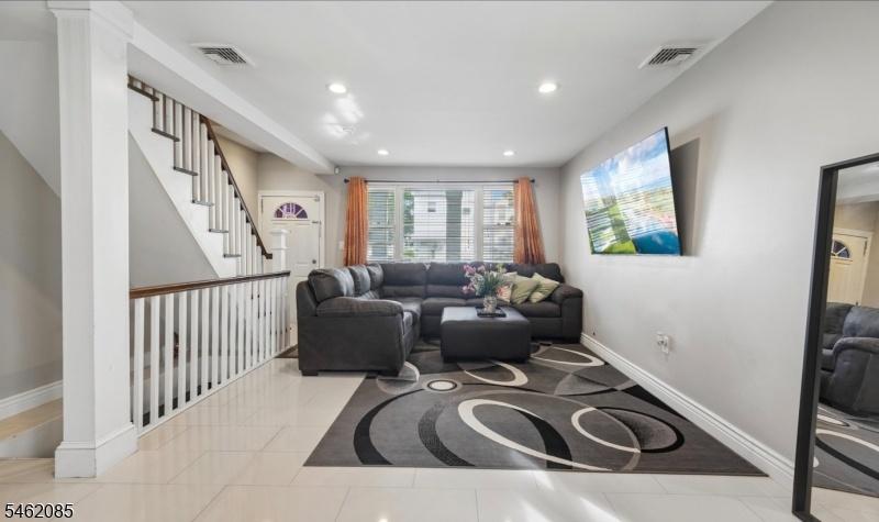 Spacious and bright