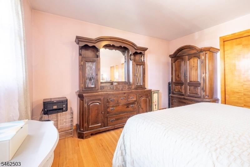 1st Fl Bedroom 1