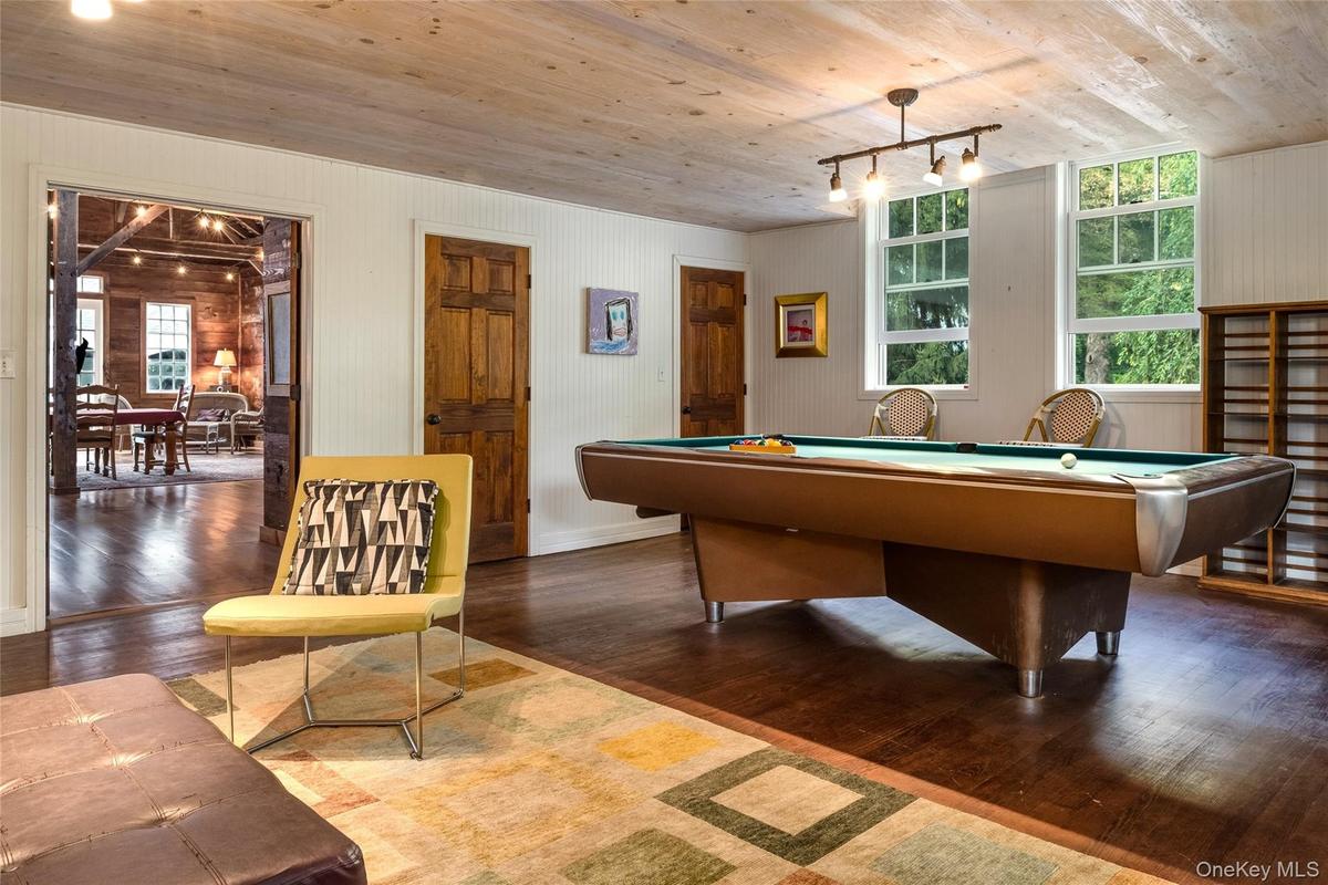 Barn game room