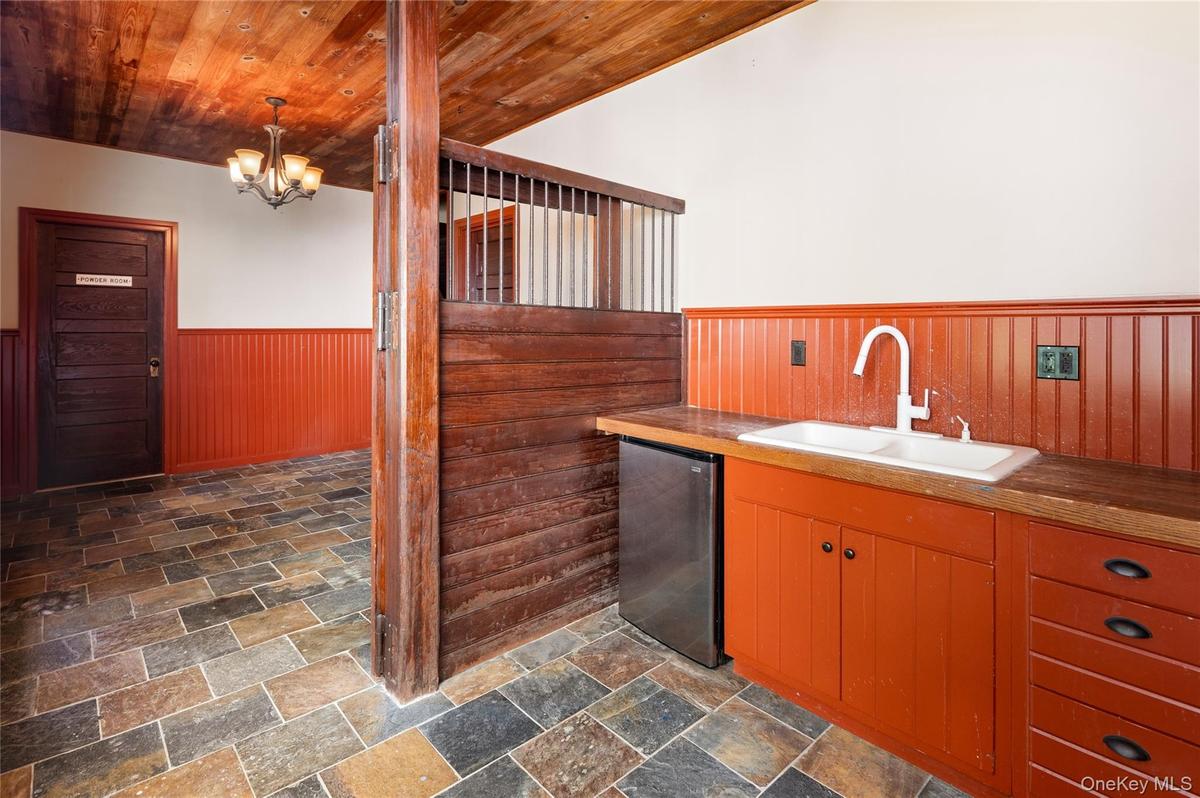 Barn kitchenette