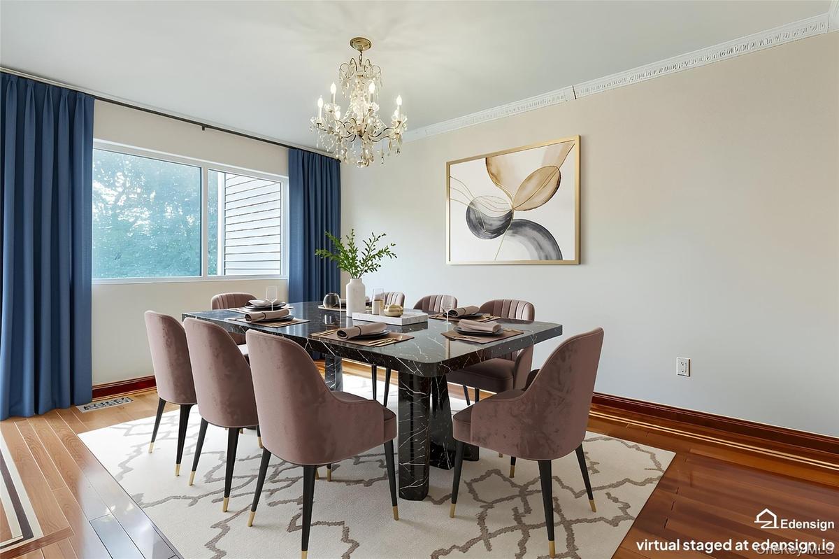 Virtually Staged dining room