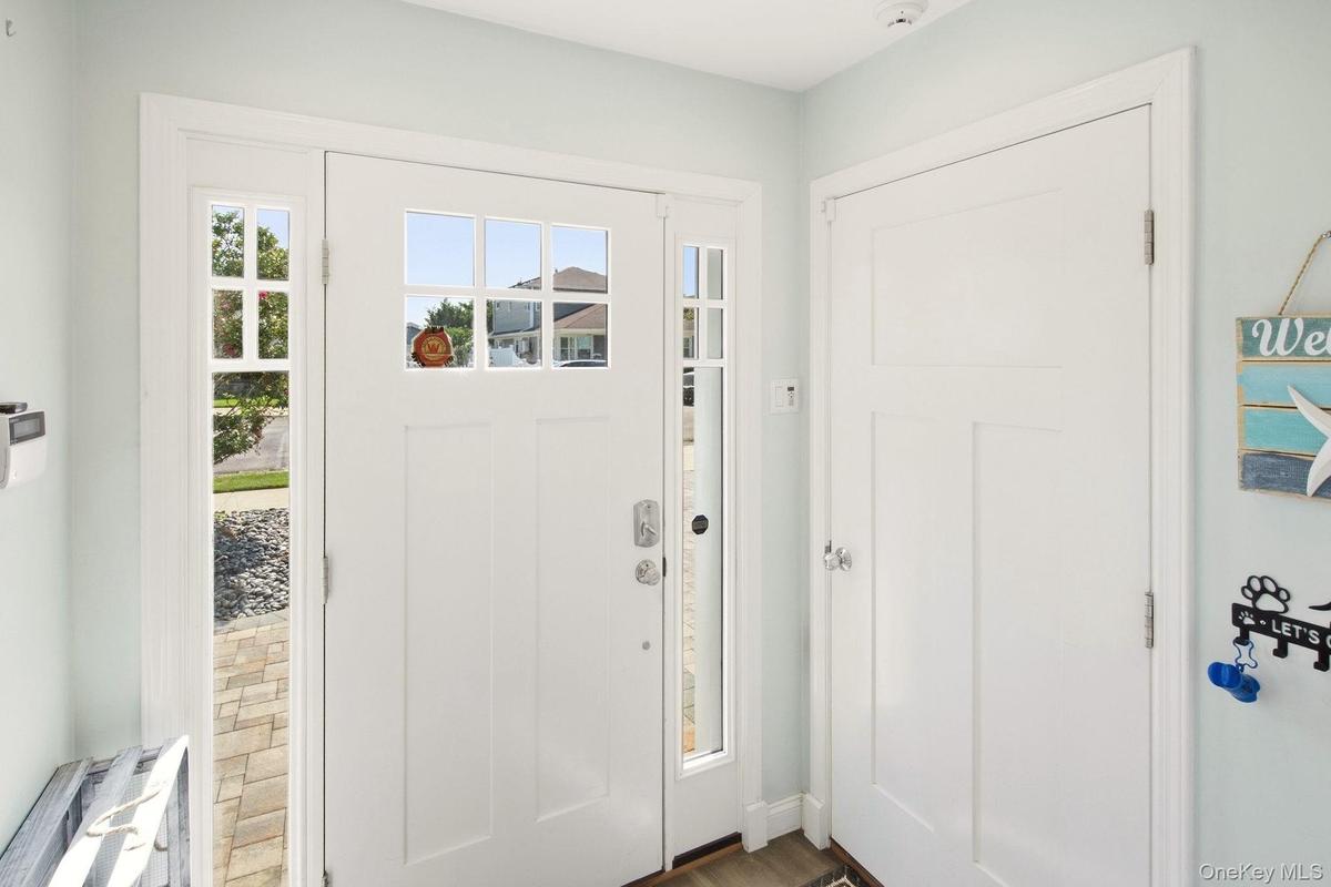 Entry Foyer