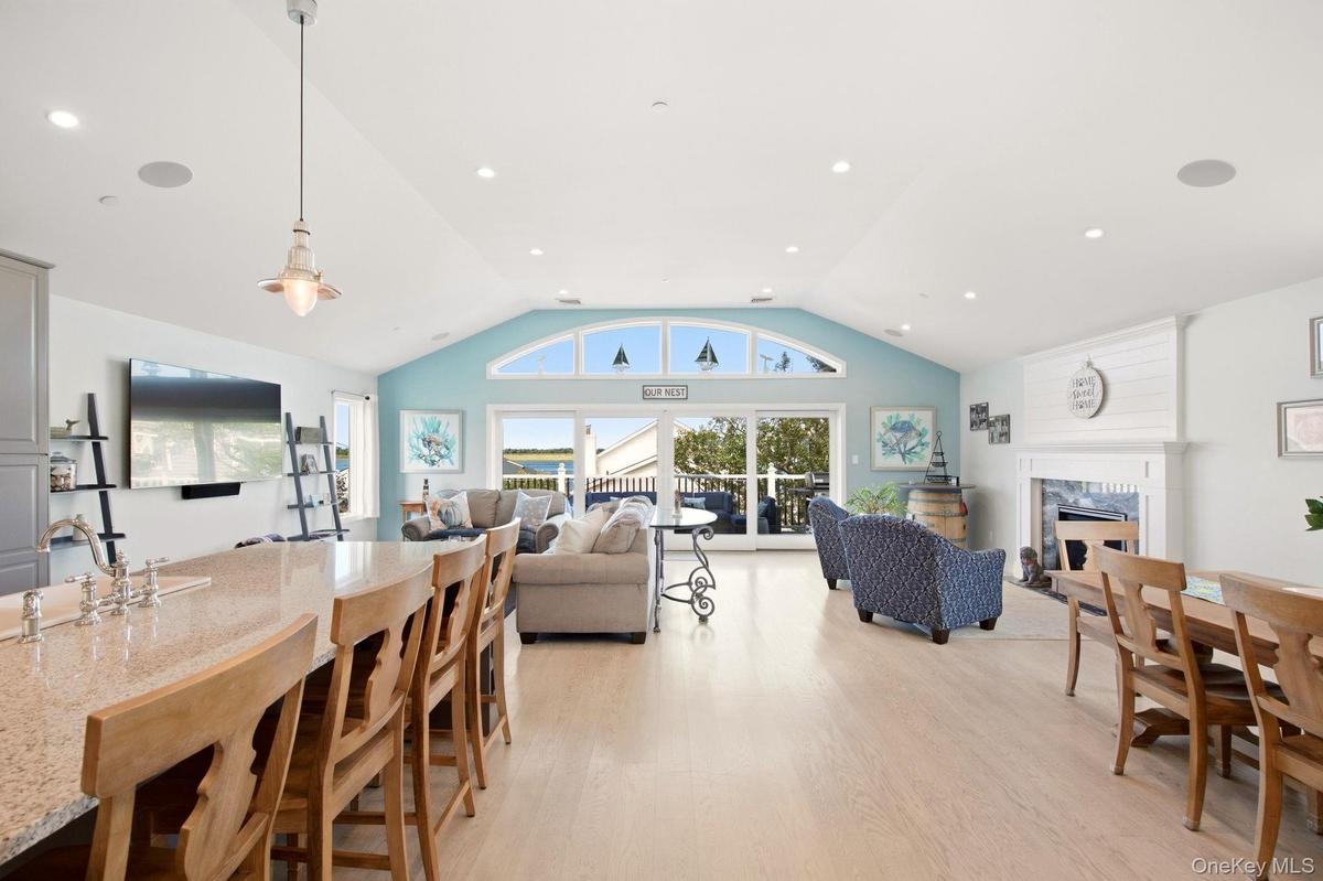 Top floor kitchen