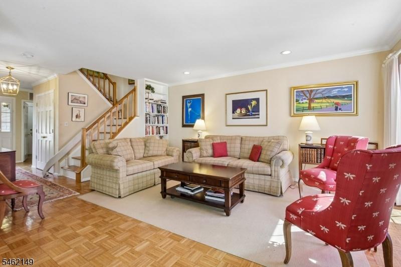 Living Room & Foyer