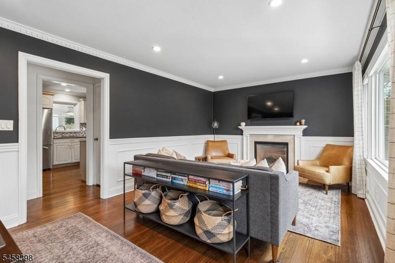 Spacious Living Room