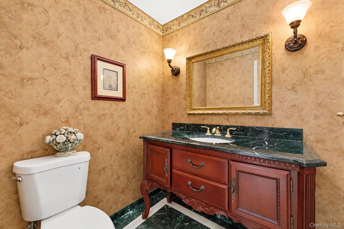 Powder Room