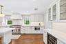 11 - Kitchen (1 of 4)