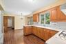 Eat-in-Kitchen