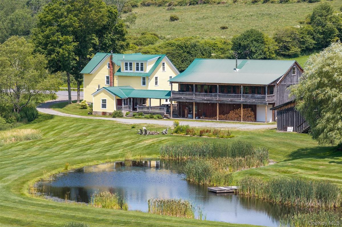 Turoe Farm -- 11440 County Highway 14