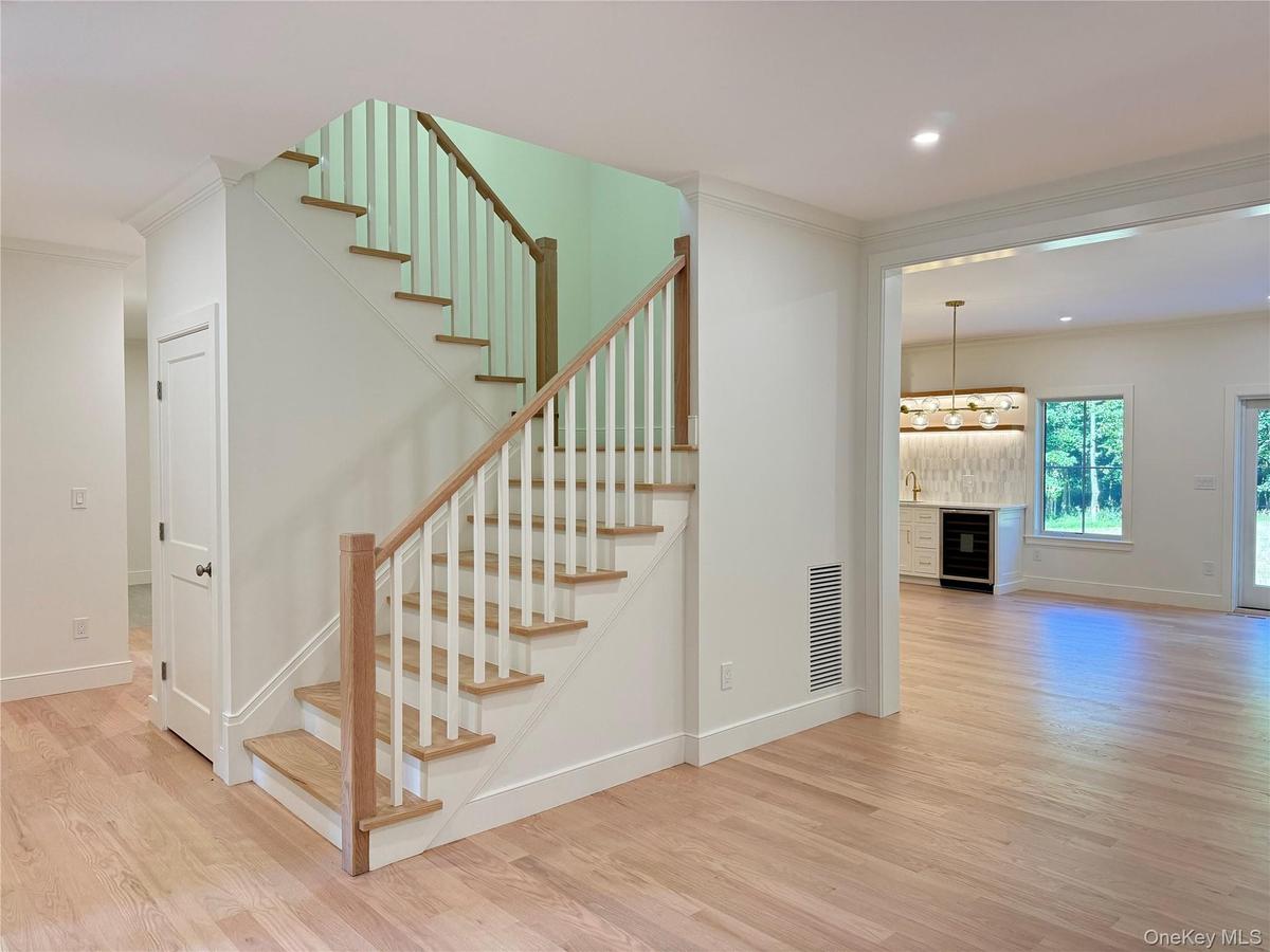 Entry way