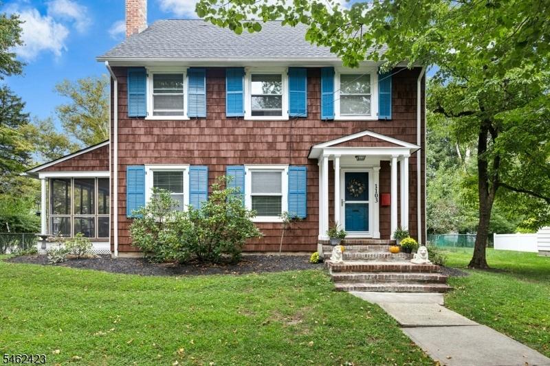 1103 Kensington Avenue