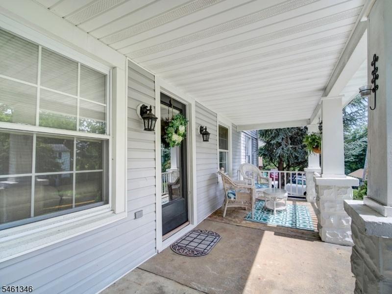 Lemonade Porch
