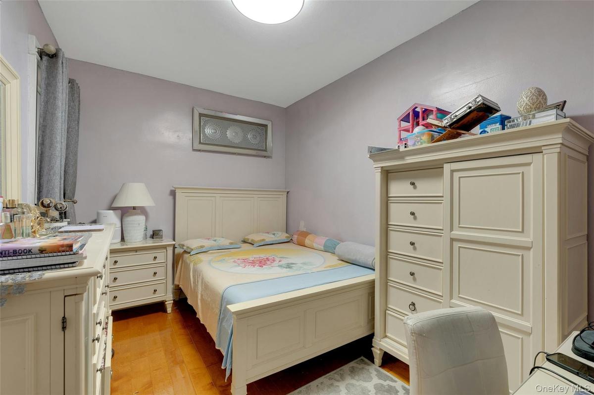 UNIT 1 SECOND BEDROOM