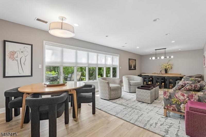 Living Room/Dining Room