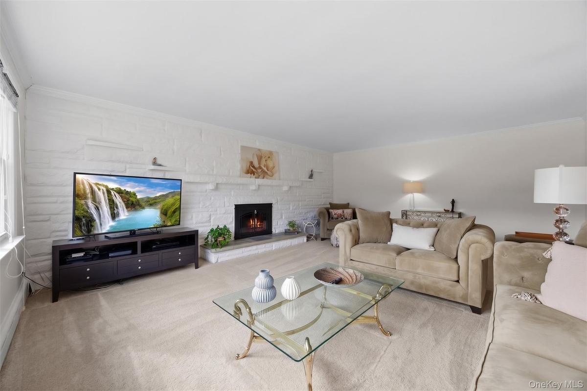 Apt 2 living room