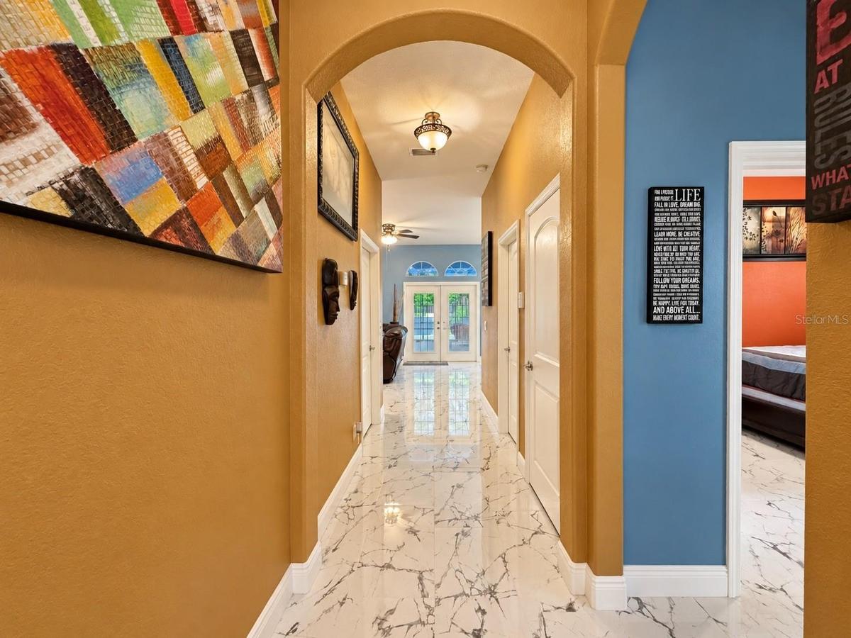 Foyer, bedrooms to the right