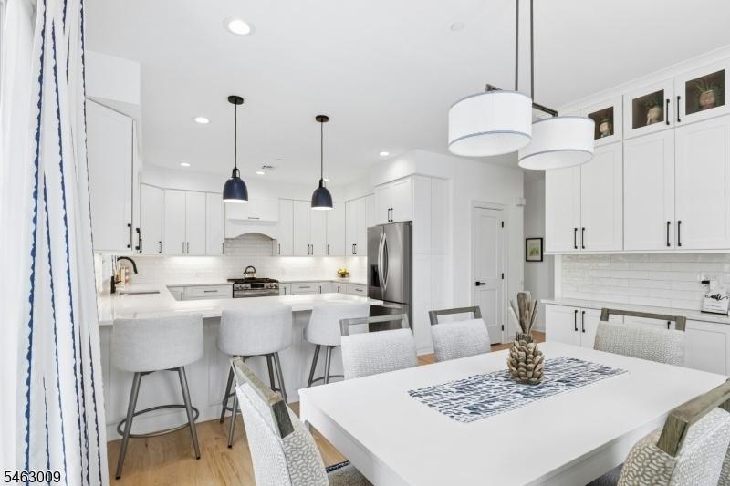 Kitchen/Dining