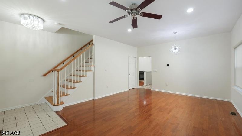 Spacious foyer