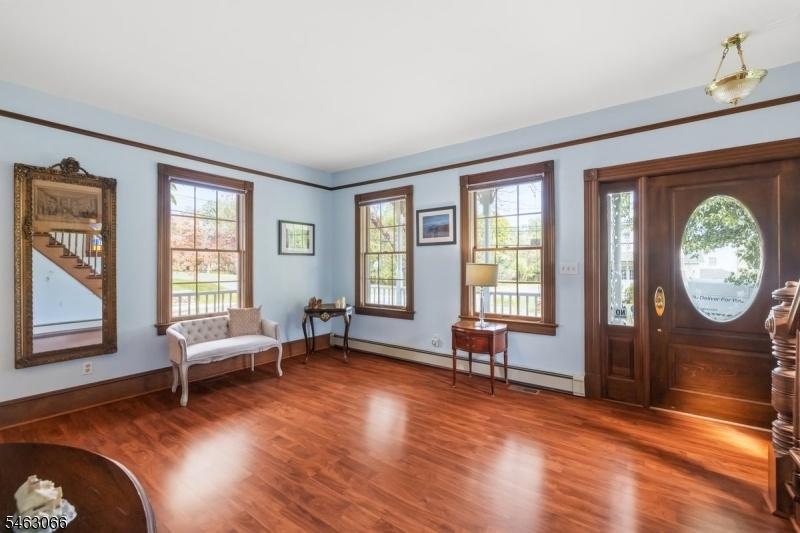 Front LR/Parlor