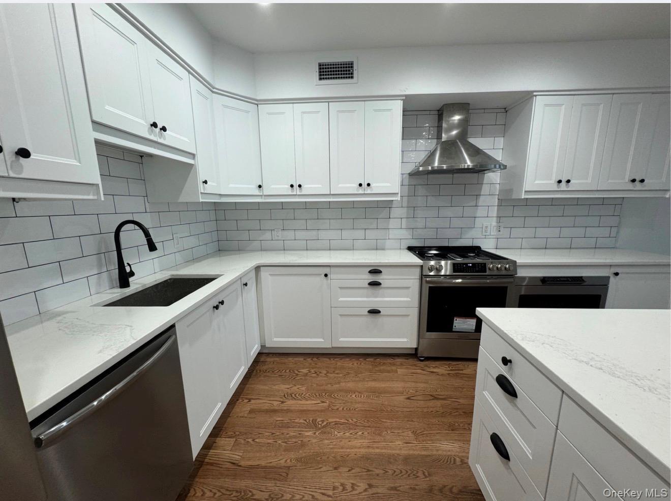 All new Gourmet Kitchen