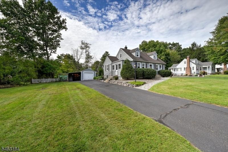 Front/ Side Yard