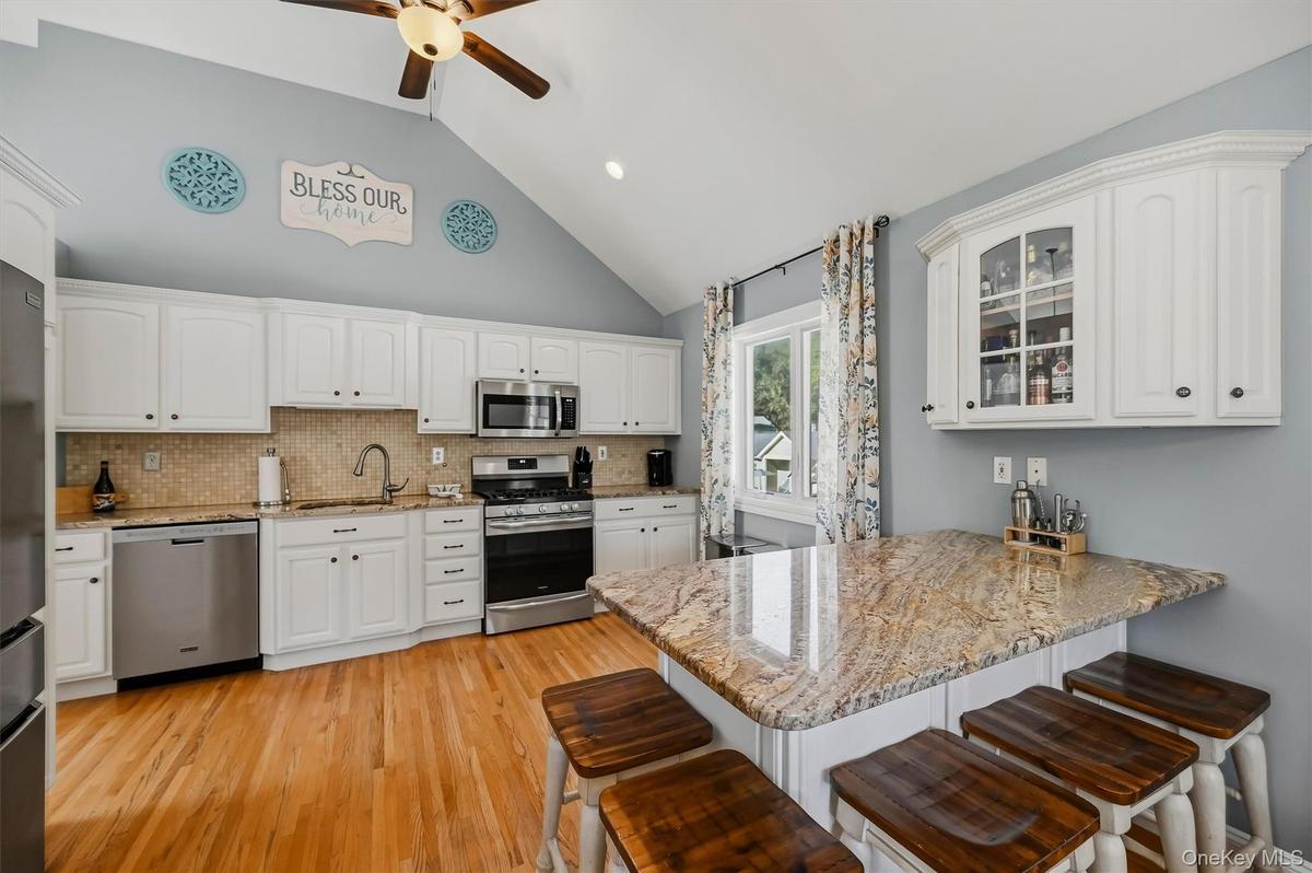 Main kitchen