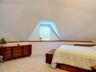 Second bedroom.