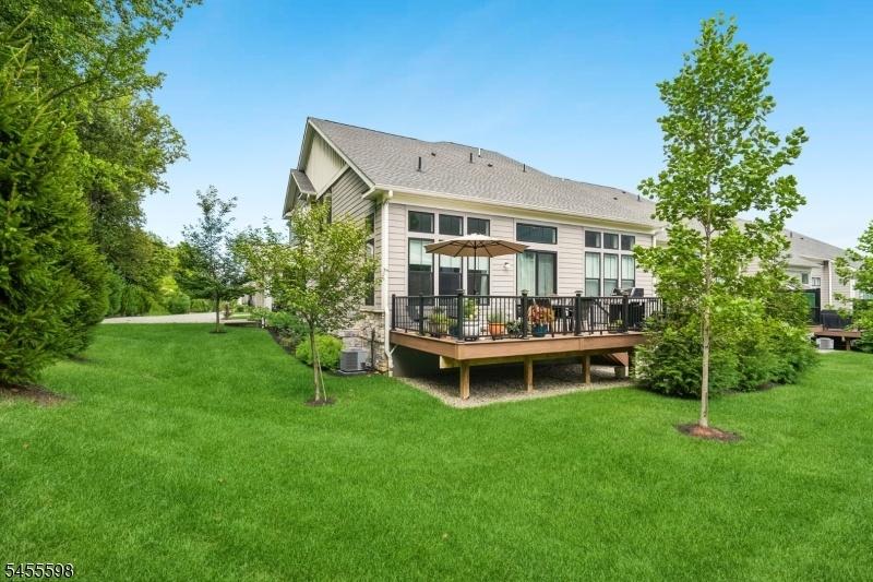 Private Deck