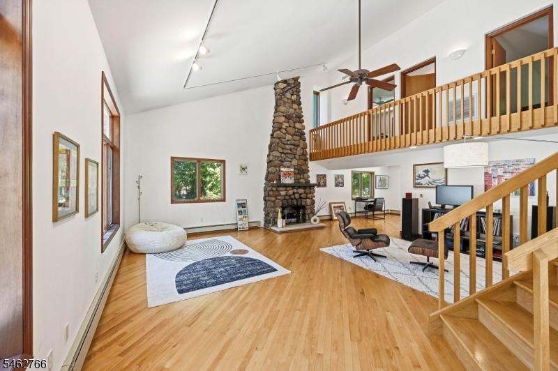 Livingingroom1