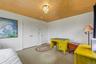 Gold ceiling w/chandelier