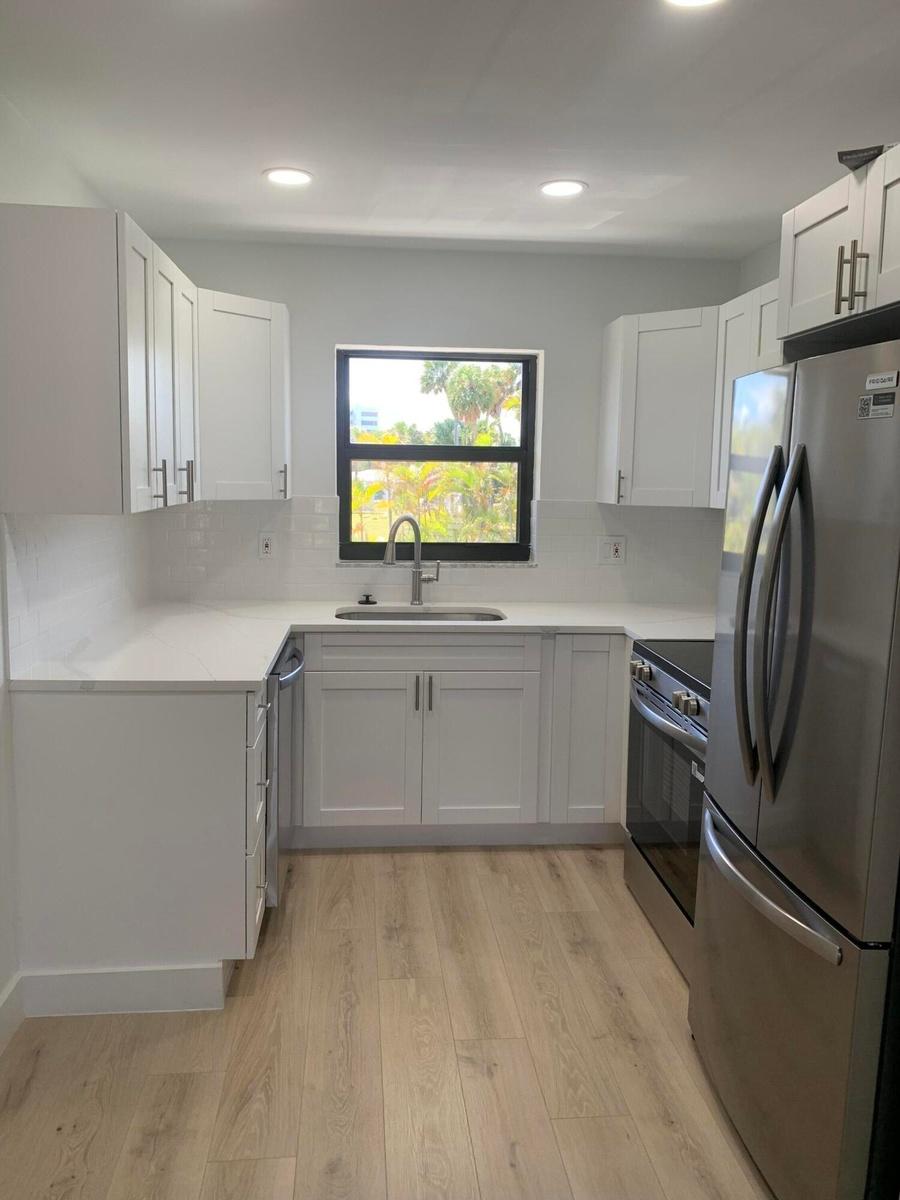 Brand New Appliances, cabinets and Floors