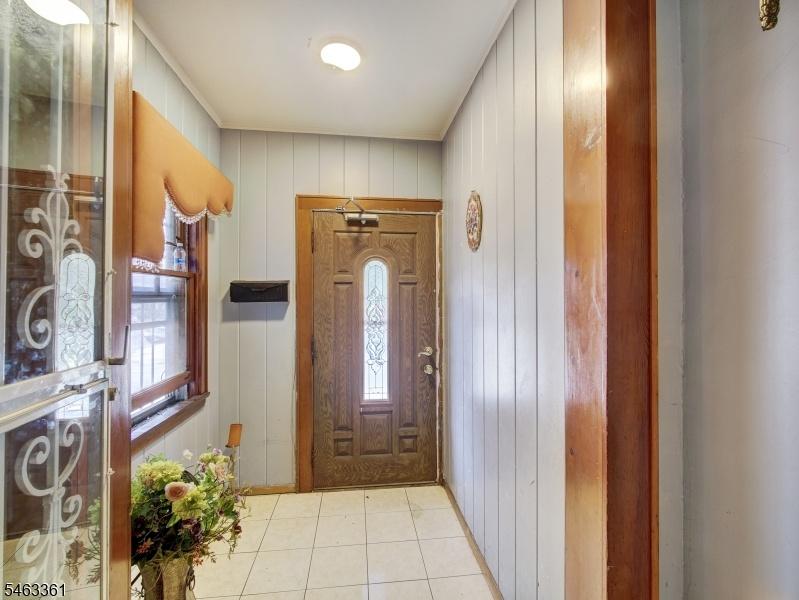 Front Hall Entrance
