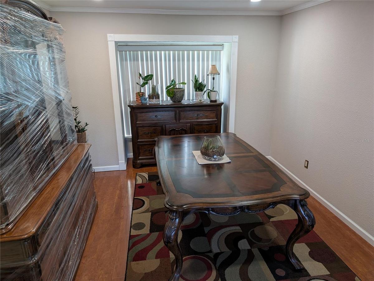 Formal Dining Area!