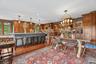 Gourmet Eat-in Kitchen