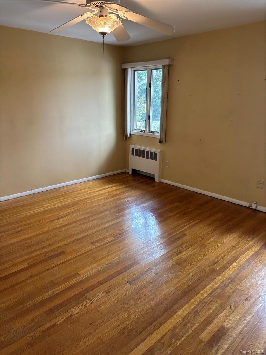 Primary with en suite