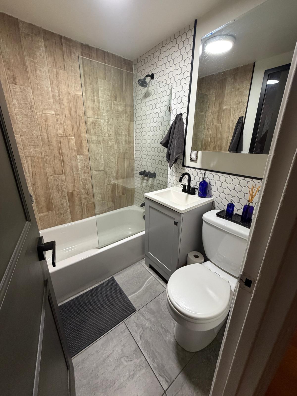 1st floor bathroom