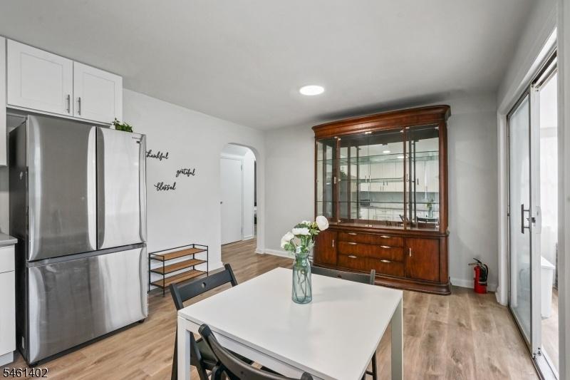 Eat-in Kitchen area
