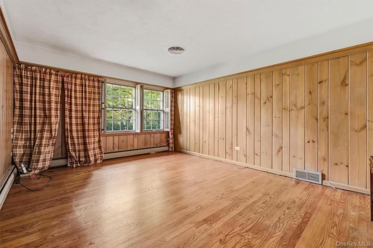 First floor library/office/bedroom