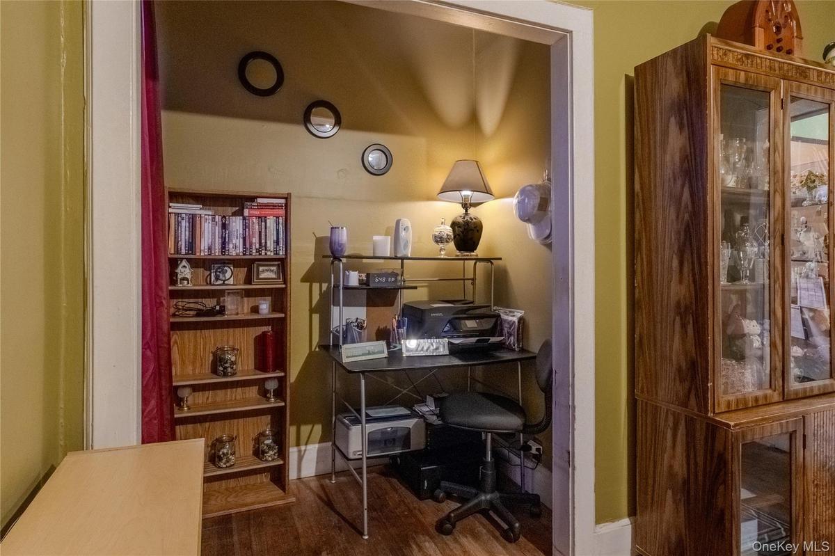 Bonus space connected to living room.