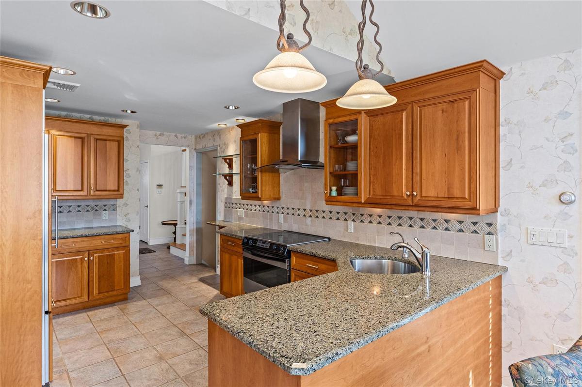 Lots of Counter Space