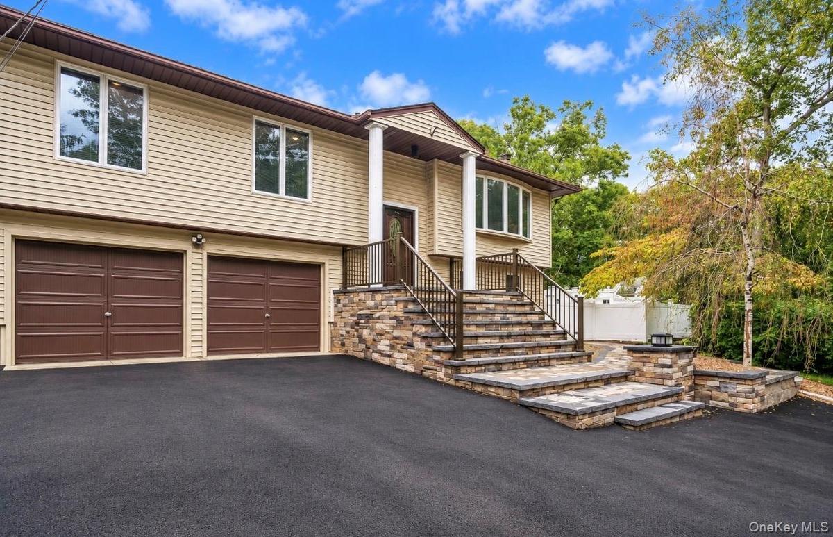 2 Car Garage.