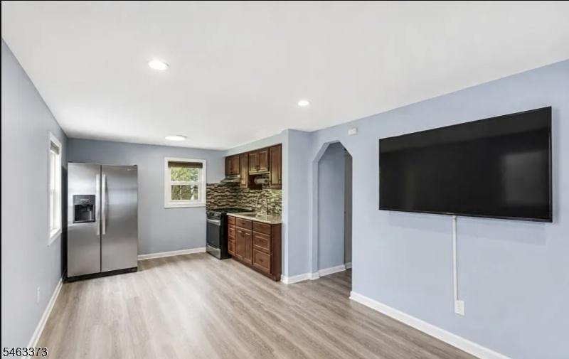 Living/Kitchen