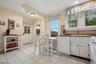 Eat-in Kitchen