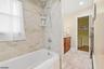 Full Bathroom 2