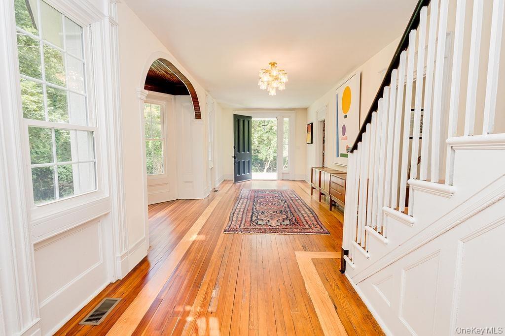 Front to Back Entry Foyer