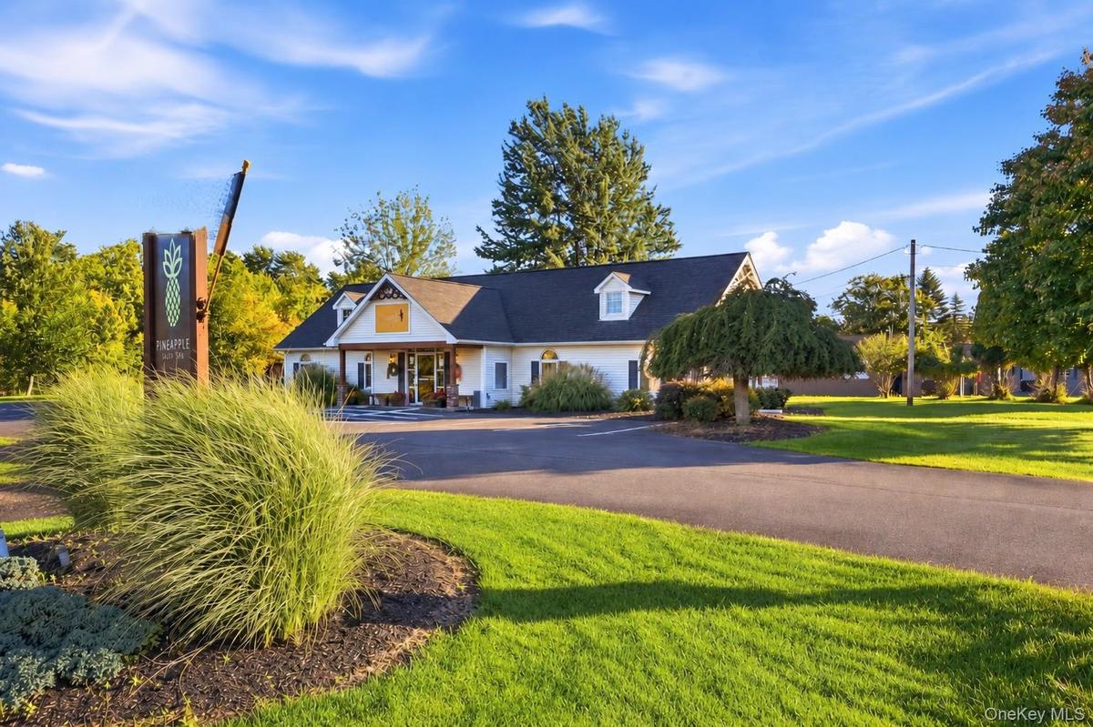 Welcome to Pineapple Spa, a well respected day spa in the Shawangunk region of the Hudson Valley