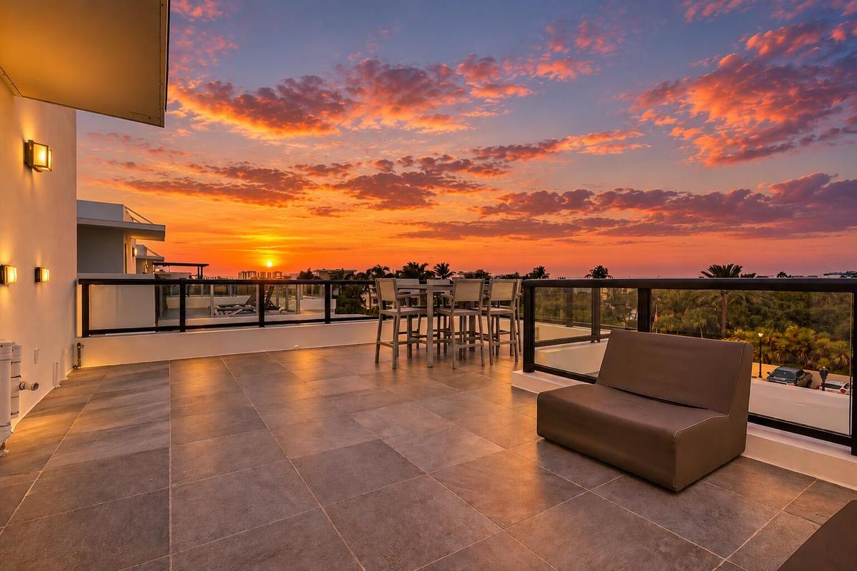 Twilight Sunset Rooftop West - AI