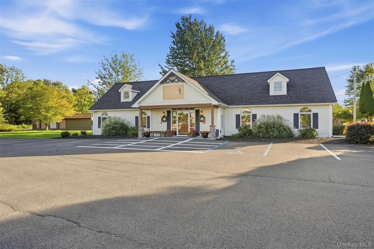 Welcome to Pineapple Spa, a well respected day spa in the Shawangunk region of the Hudson Valley